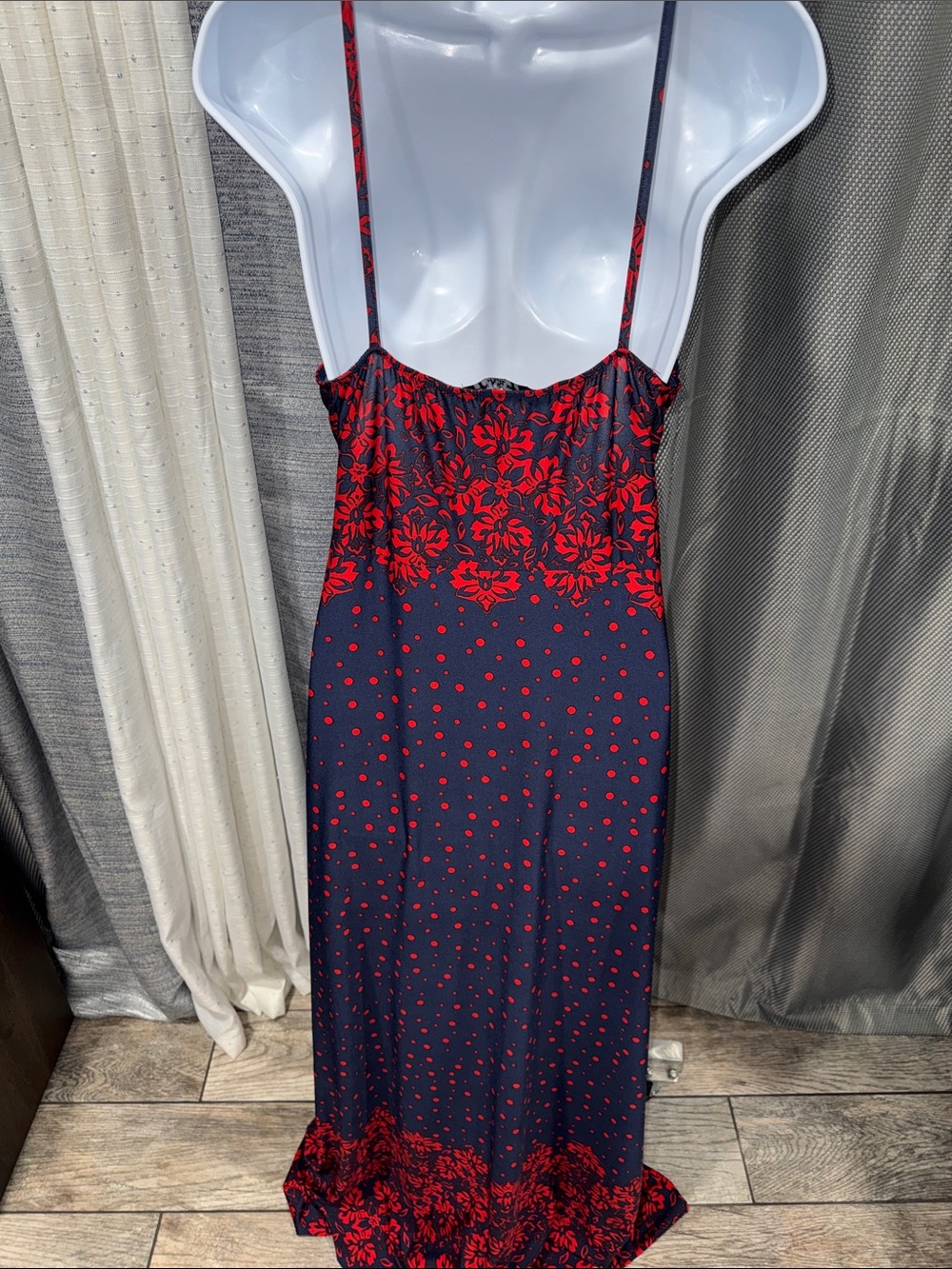 Johnny- Navy and Red Floral Halter Maxi Dress Size XL - Picture 5 of 14